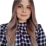 Licenciada en Inglés con experiencia en enseñanza remota a adultos, enfocada en el desarrollo de habilidades según las necesidades